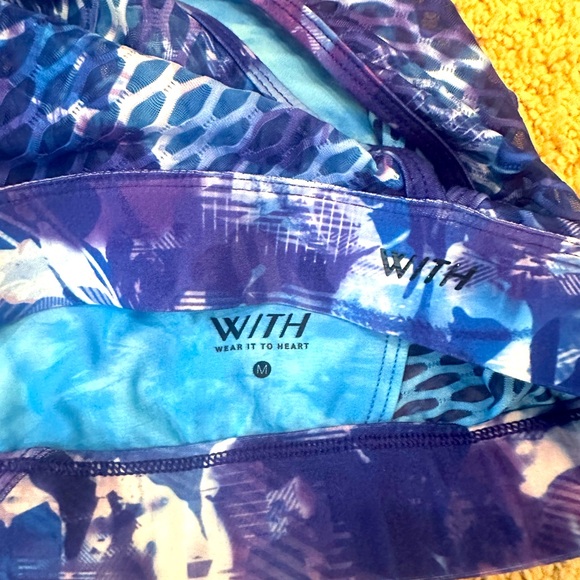 Peloton sports bra - Picture 2 of 2